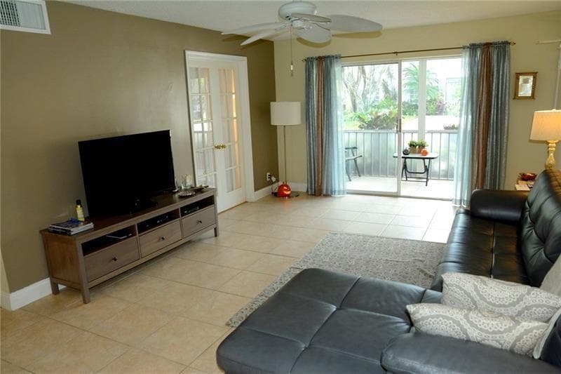 6499 BAY CLUB Drive # 2, Fort Lauderdale FL 33308 photo 3