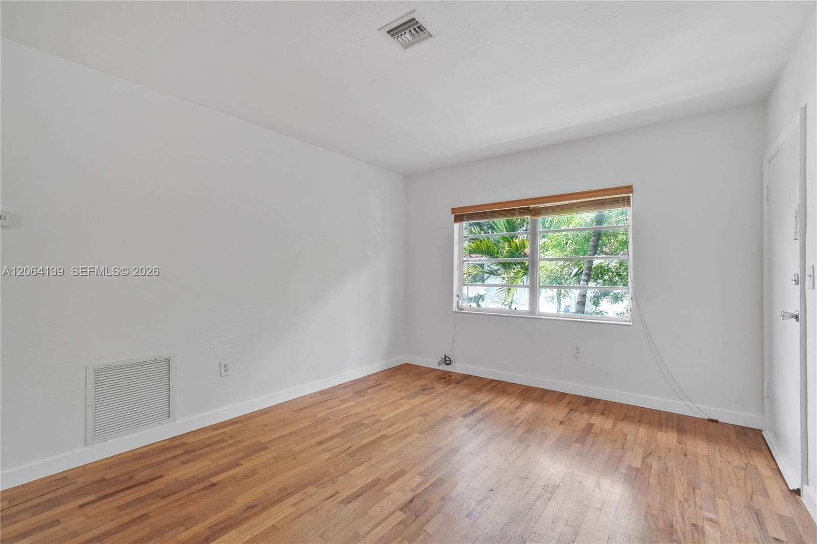411 Santander Ave # 1, Coral Gables FL 33134 photo 5