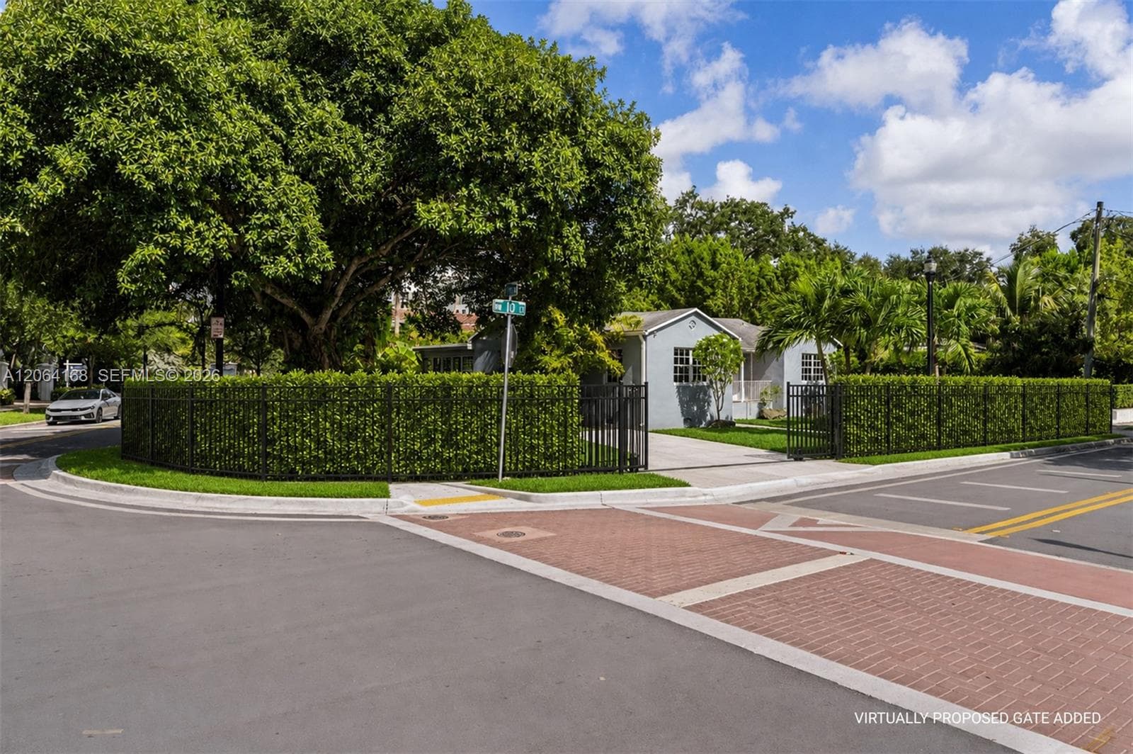 902 NW 10th Ct, Miami FL 33136 photo 5