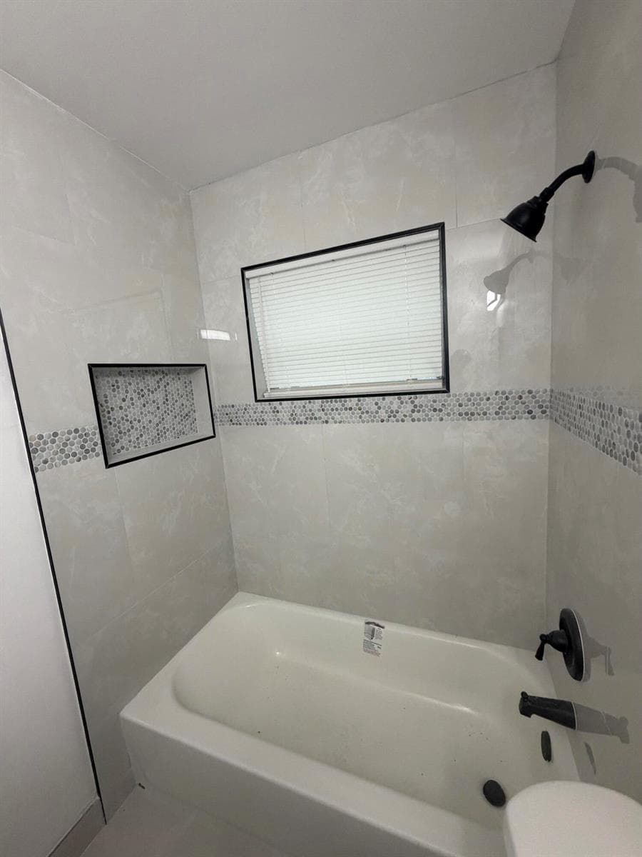 821 SW 62ND Avenue, North Lauderdale FL 33068 photo 3