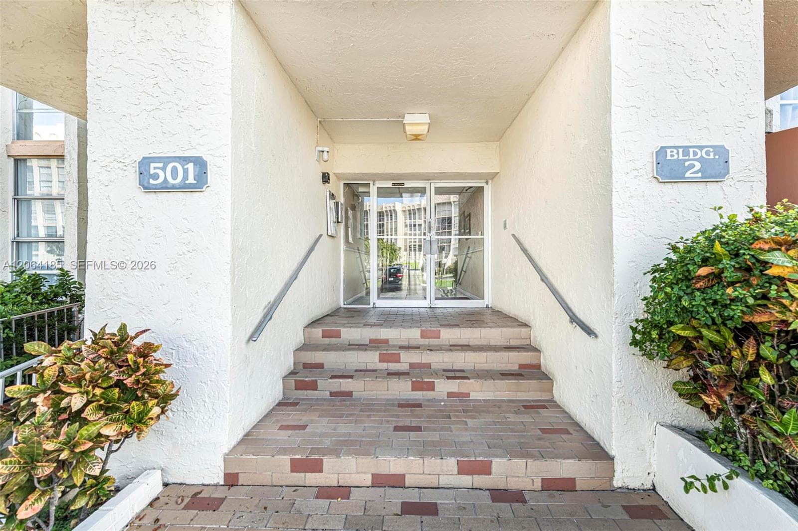 501 Three Islands Blvd # 519, Hallandale Beach FL 33009 photo 2