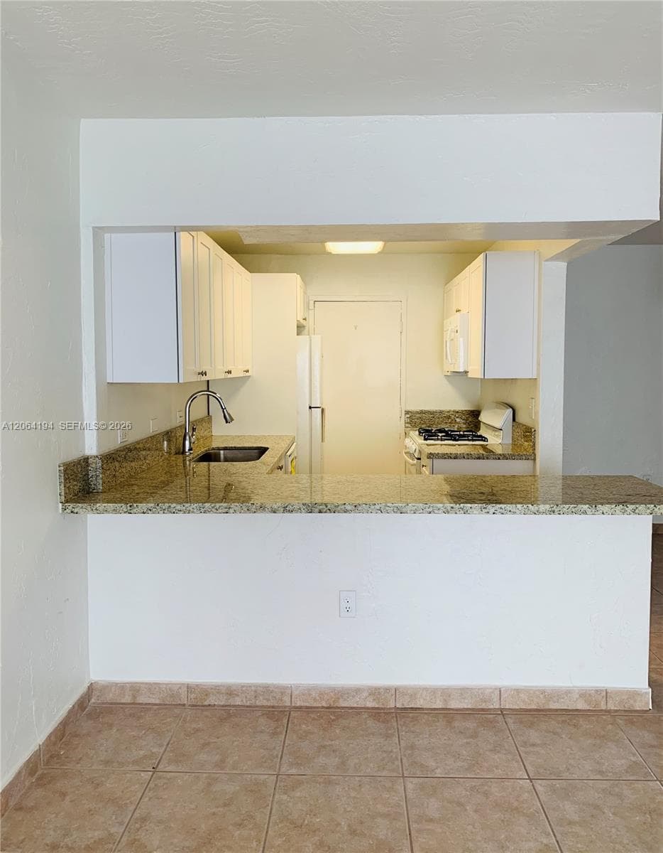 6900 N Kendall Dr # A304, Pinecrest FL 33156 photo 3