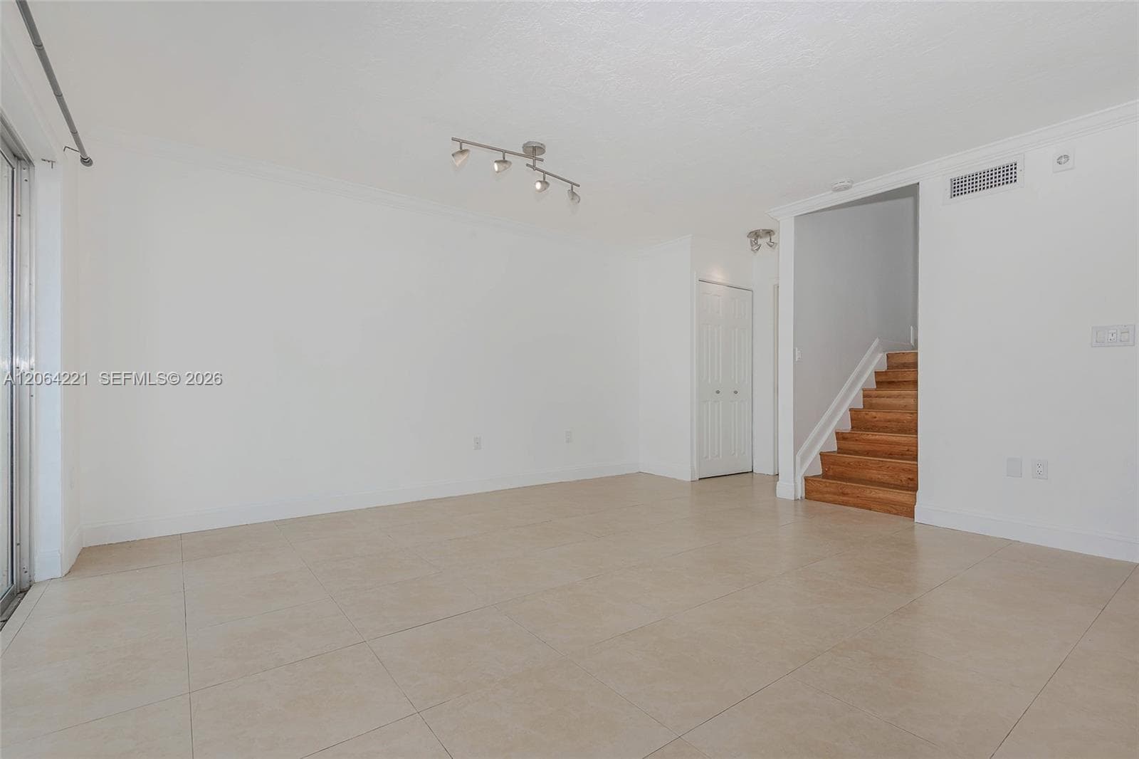 4520 SW 68th Ct Cir # 5, Miami FL 33155 photo 4