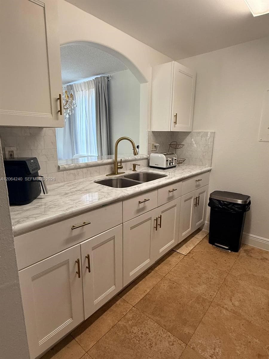 2160 SW 16th Ave # 320, Miami, FL 33145 photo 5