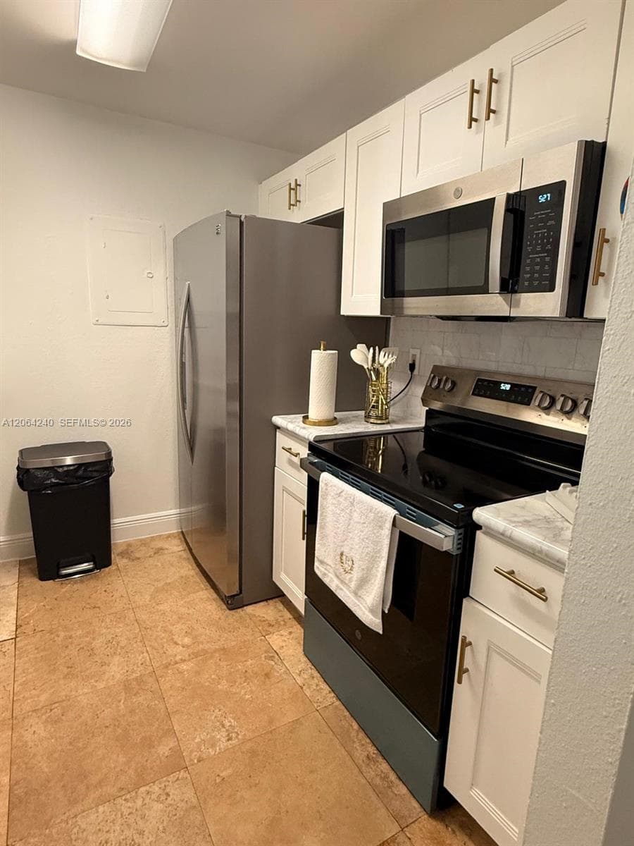 2160 SW 16th Ave # 320, Miami, FL 33145 photo 4