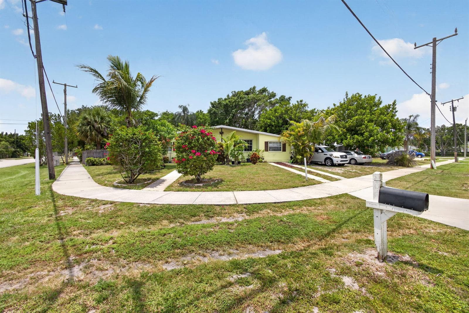 1220 Cherokee Street, Jupiter FL 33458 photo 3