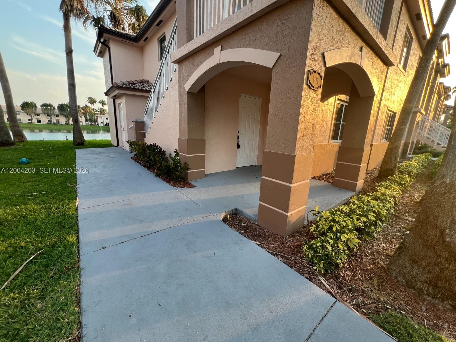1250 SE 26th St # 101, Homestead FL 33035