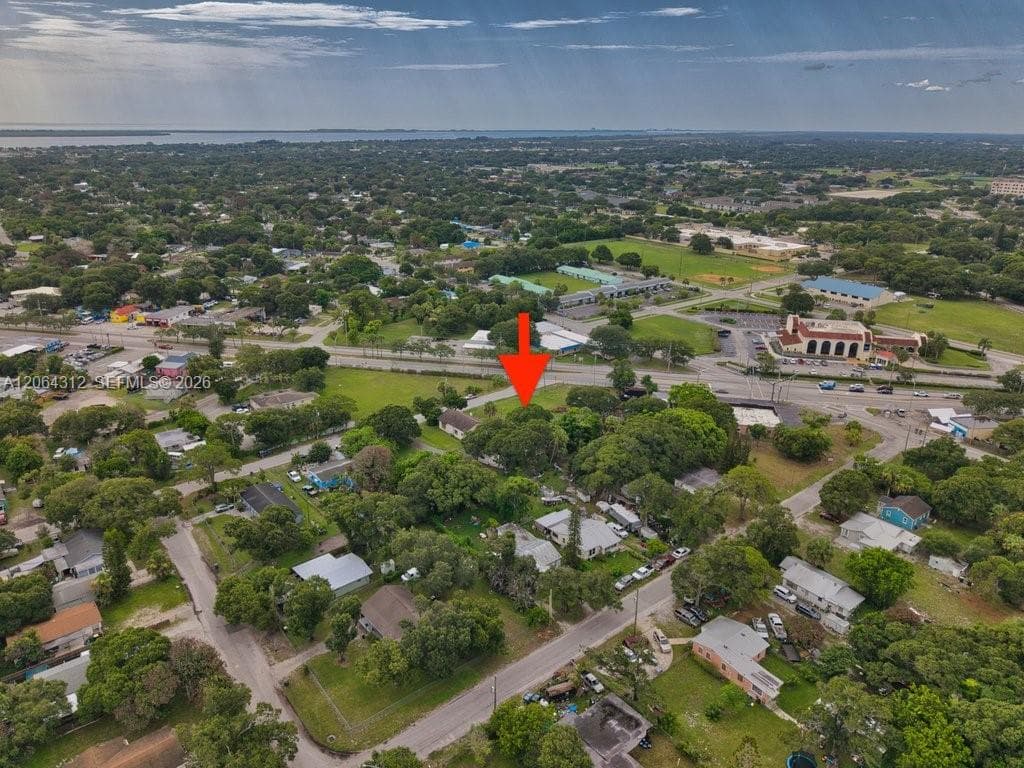 711 S 21st St, Fort Pierce FL 34950 photo 5