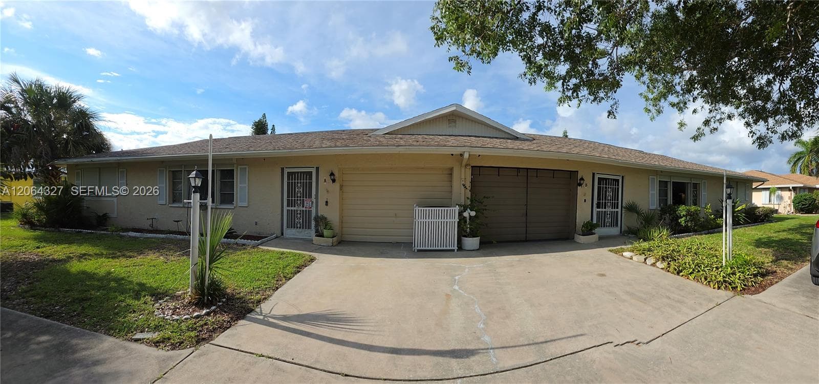 613 SE 46th Ter UNIT A-B, Cape Coral FL 33904 photo 3