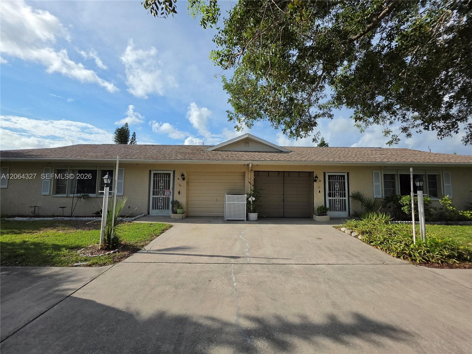 613 SE 46th Ter UNIT A-B, Cape Coral FL 33904