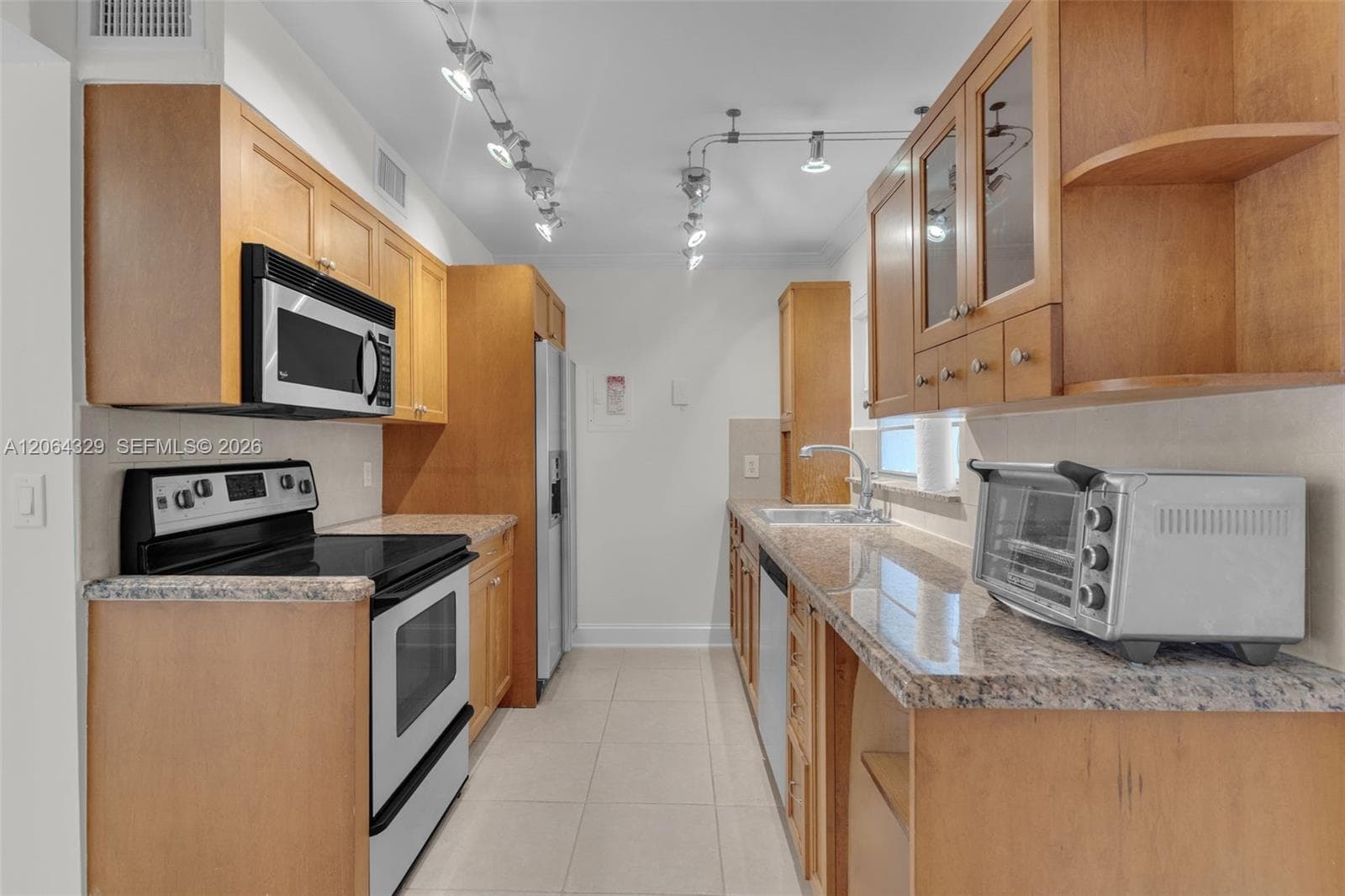 7745 SW 86th St # 218, Miami FL 33143 photo 3