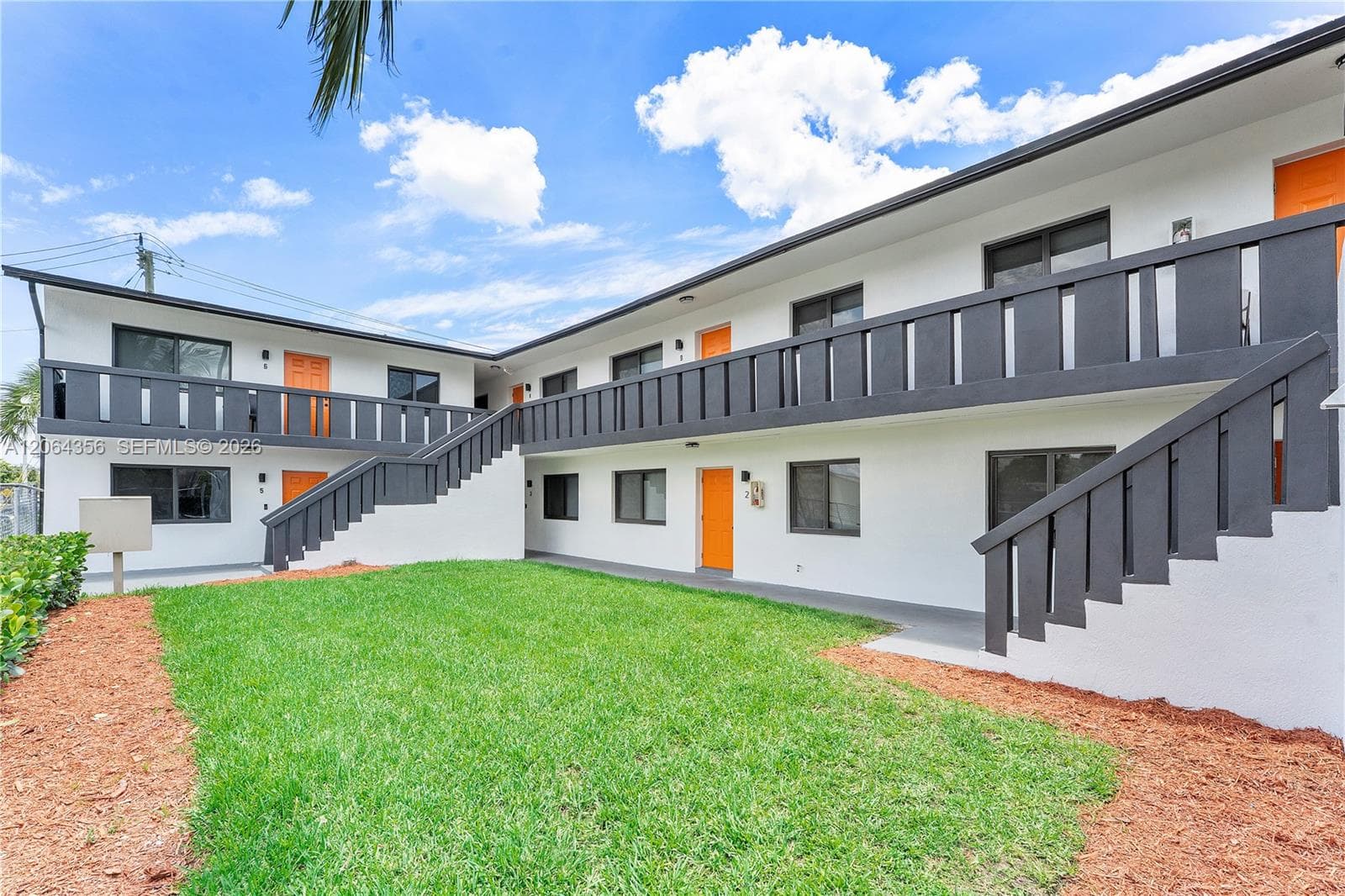 940 NW 8th Ave, Pompano Beach FL 33060 photo 3