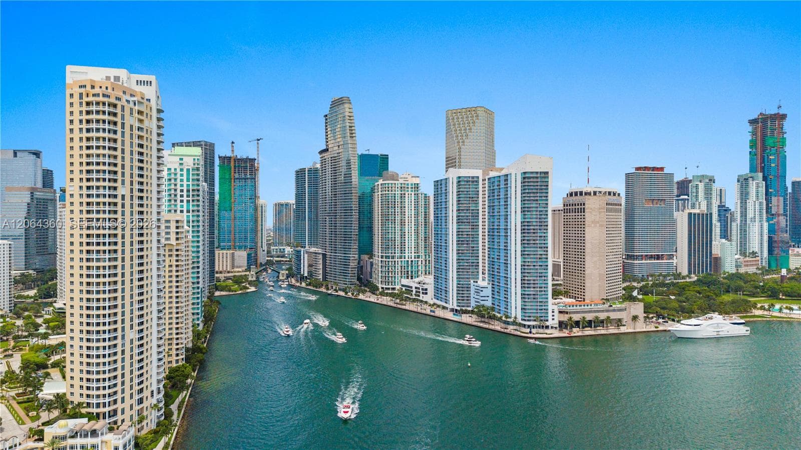 325 S Biscayne Blvd # 3421, Miami FL 33131 photo 3