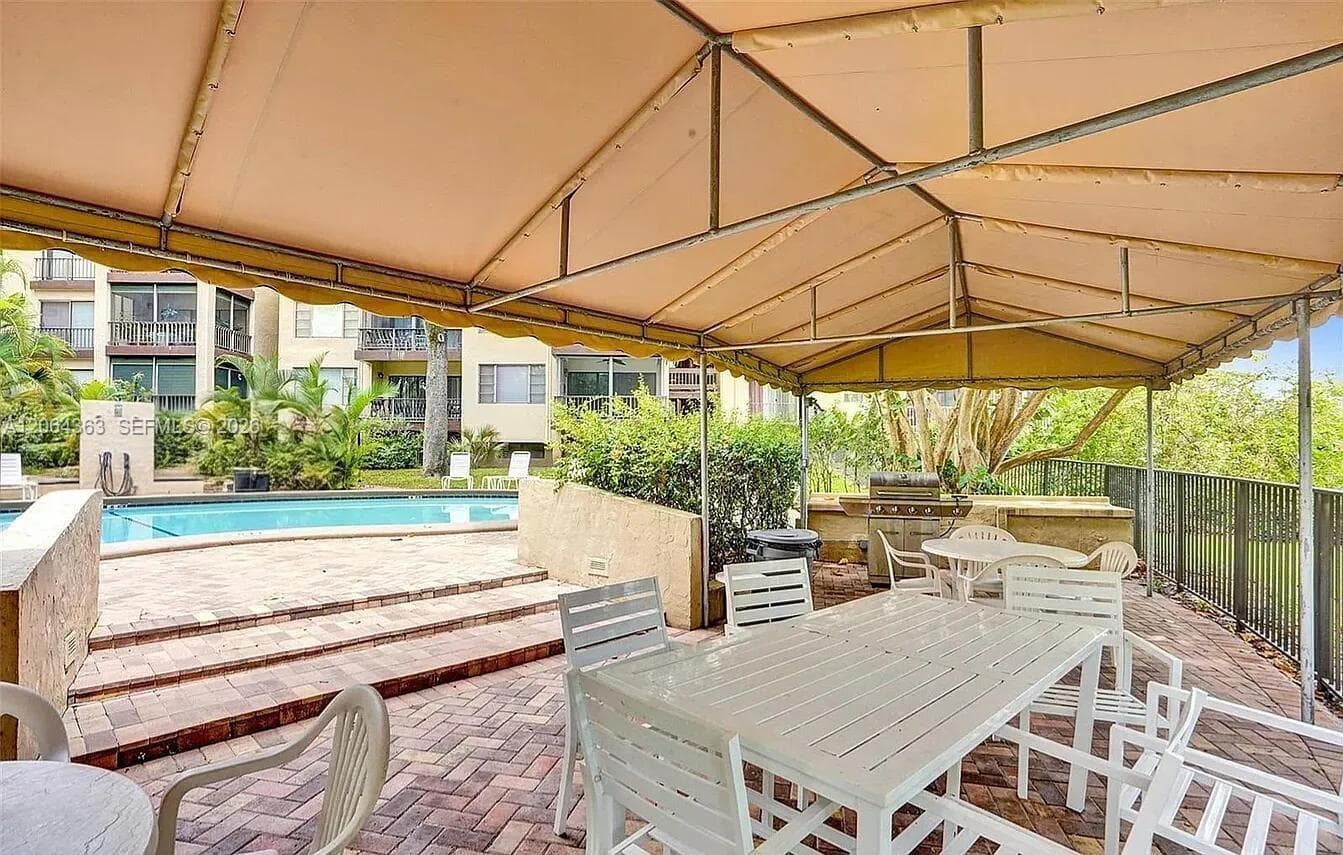 6060 S Falls Cir Dr # 313, Lauderhill FL 33319 photo 4