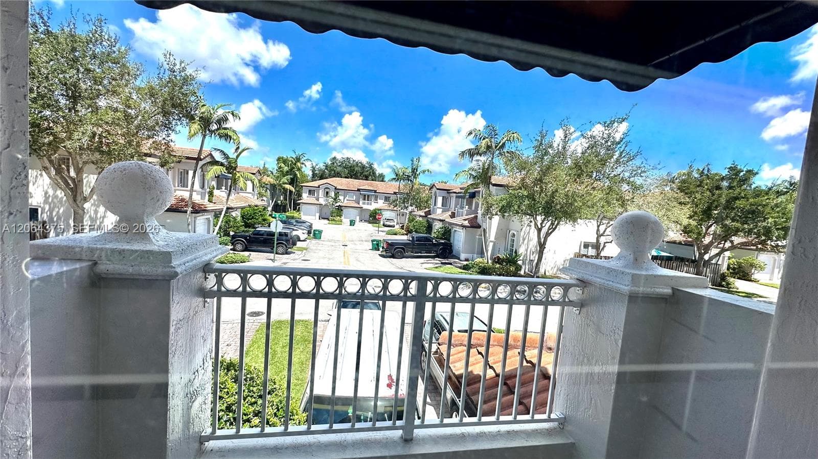 8102 SW 118th Pl # 8102, Miami FL 33183