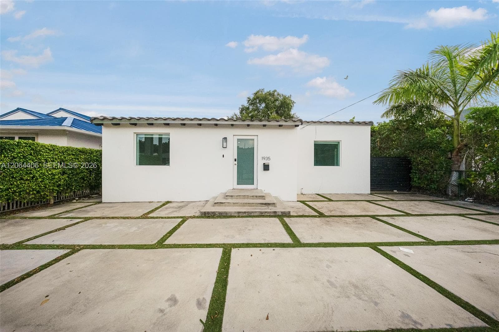1935 SW 24th Ter, Miami FL 33145