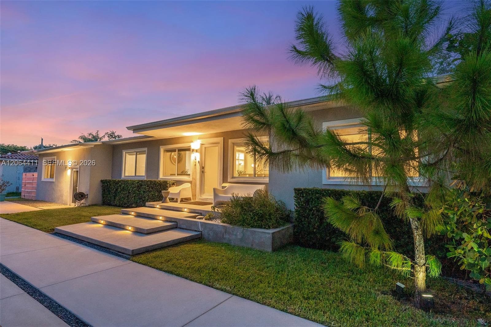 831 NE 109th St, Biscayne Park FL 33161 photo 2
