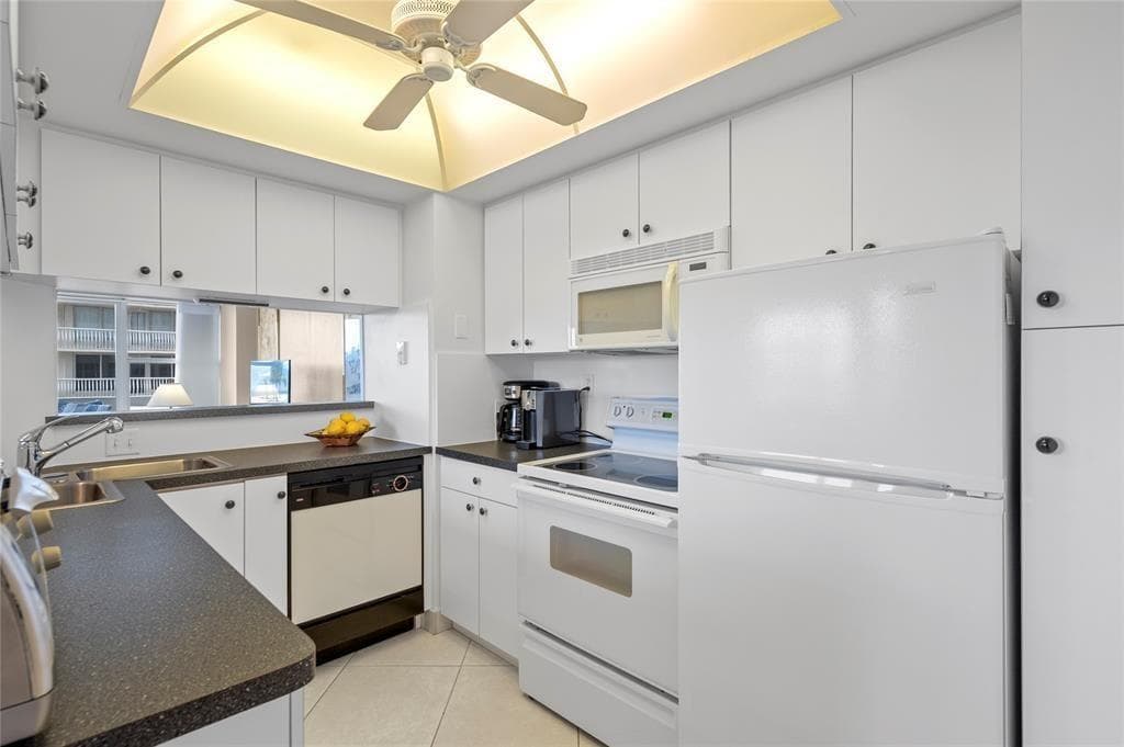 4010 Galt Ocean Drive Apt 312, Fort Lauderdale FL 33308 photo 4