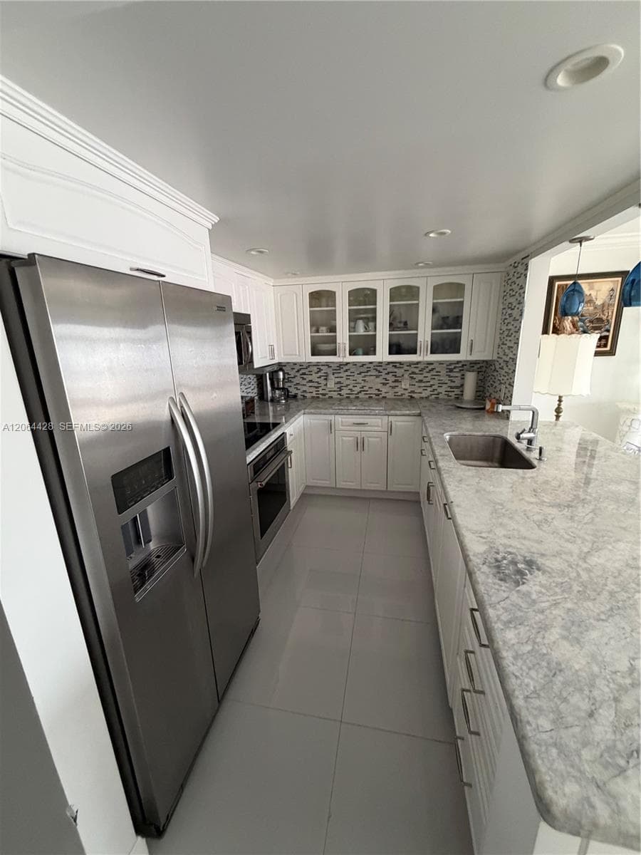 2761 NE 165th Ter # 27, North Miami Beach FL 33160 photo 5