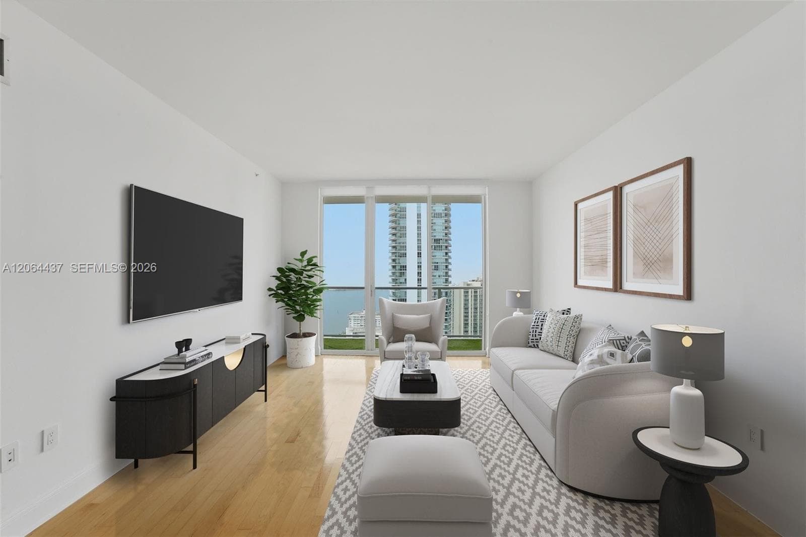 1155 Brickell Bay Dr, Miami FL 33131 photo 2