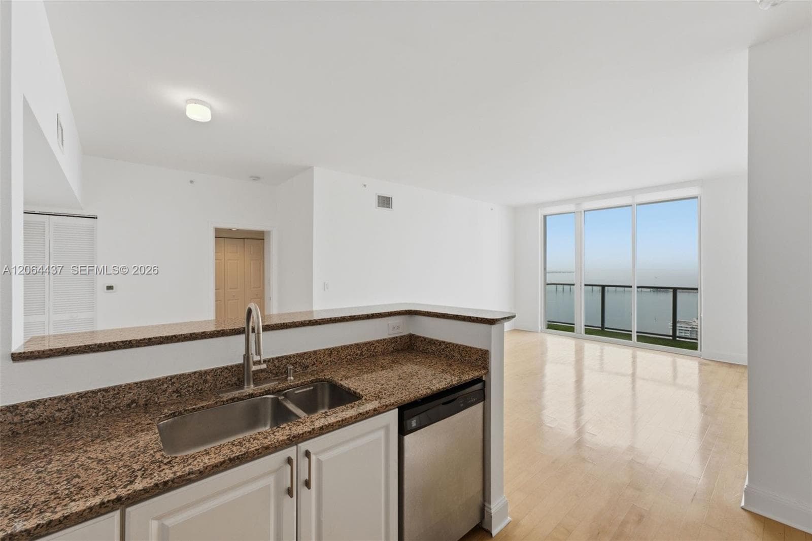 1155 Brickell Bay Dr, Miami FL 33131 photo 5