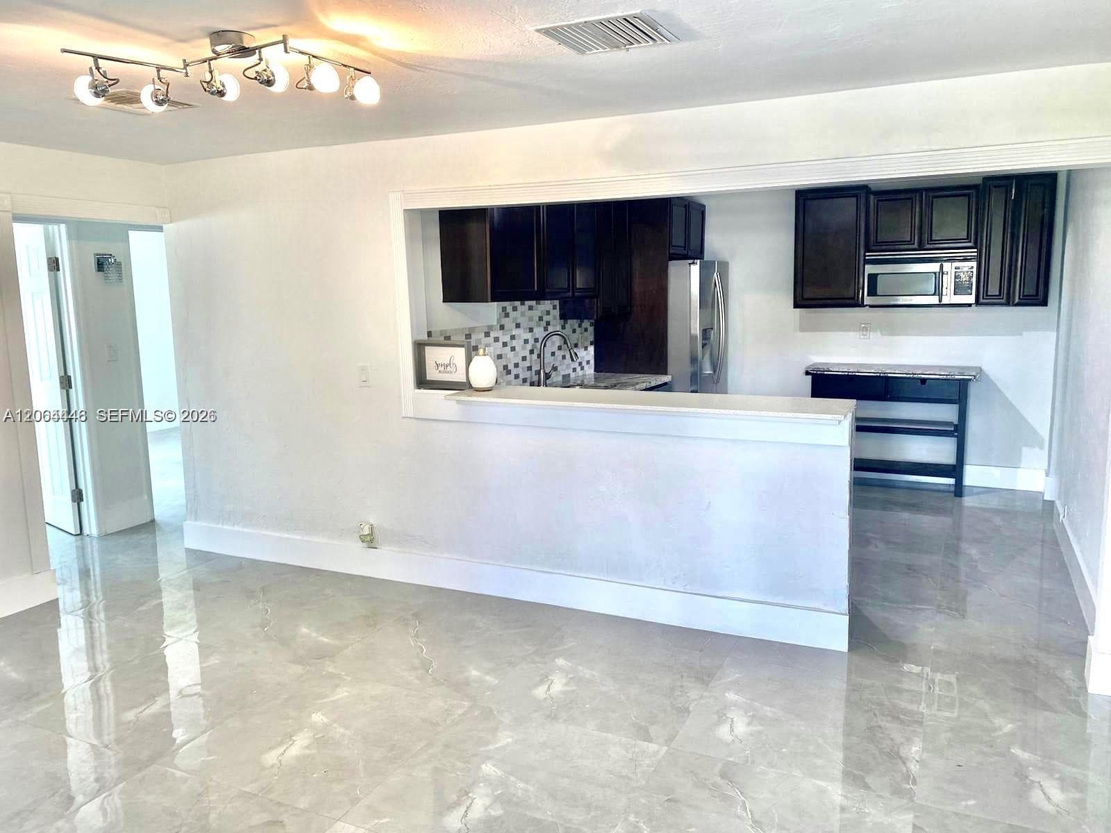 112 Ronald Rd, West Park FL 33023 photo 3