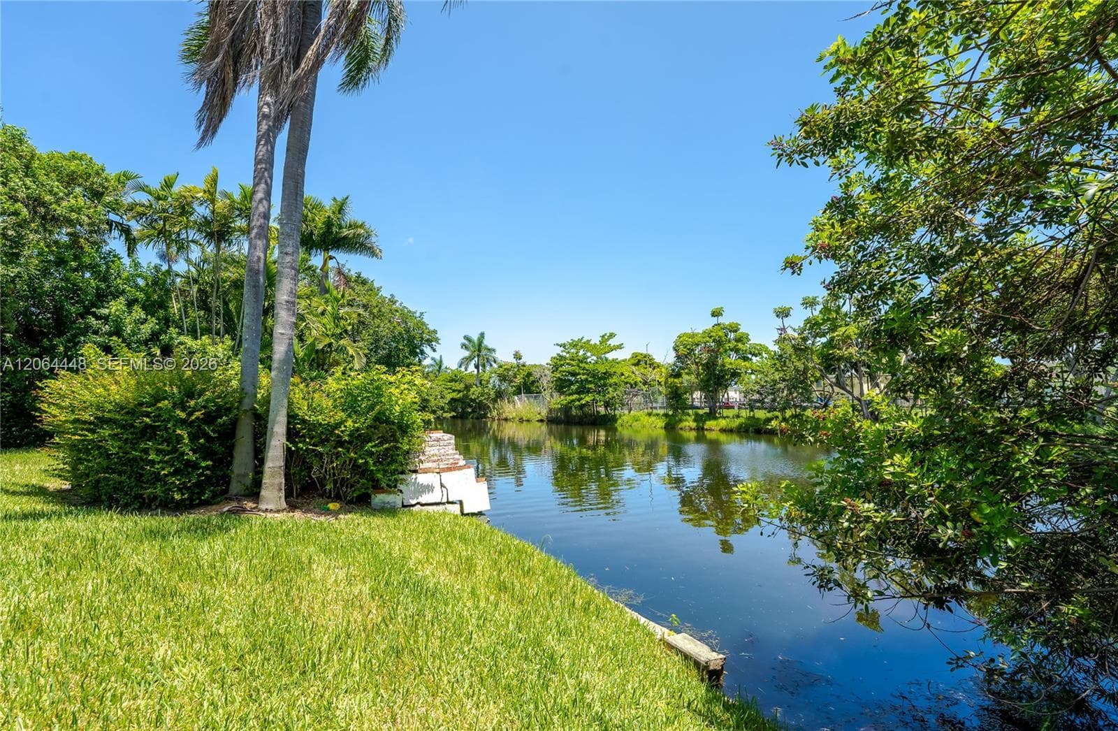 400 NW 87th St, El Portal FL 33150 photo 4