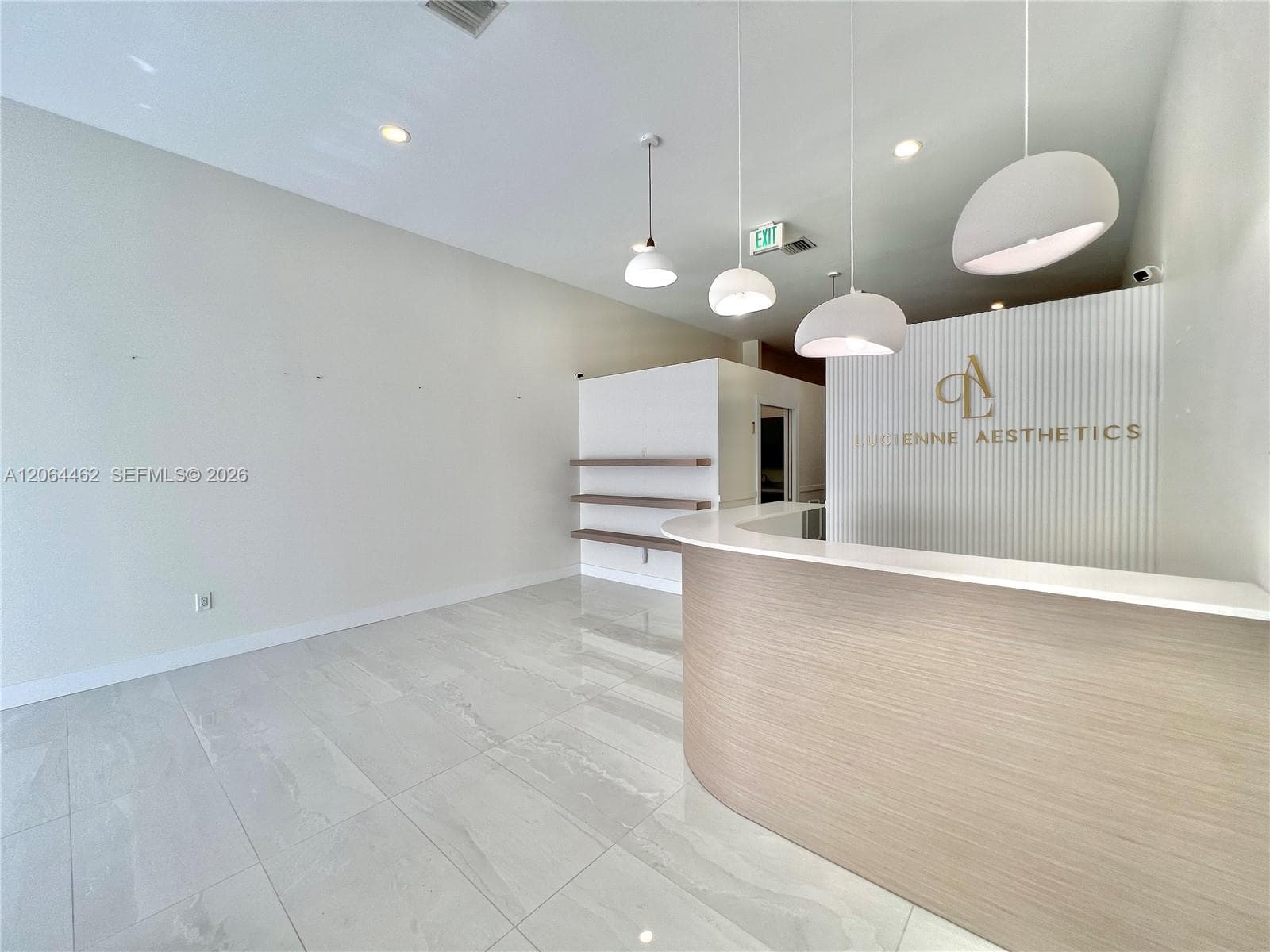 1400 Ponce De Leon Blvd, Coral Gables FL 33134