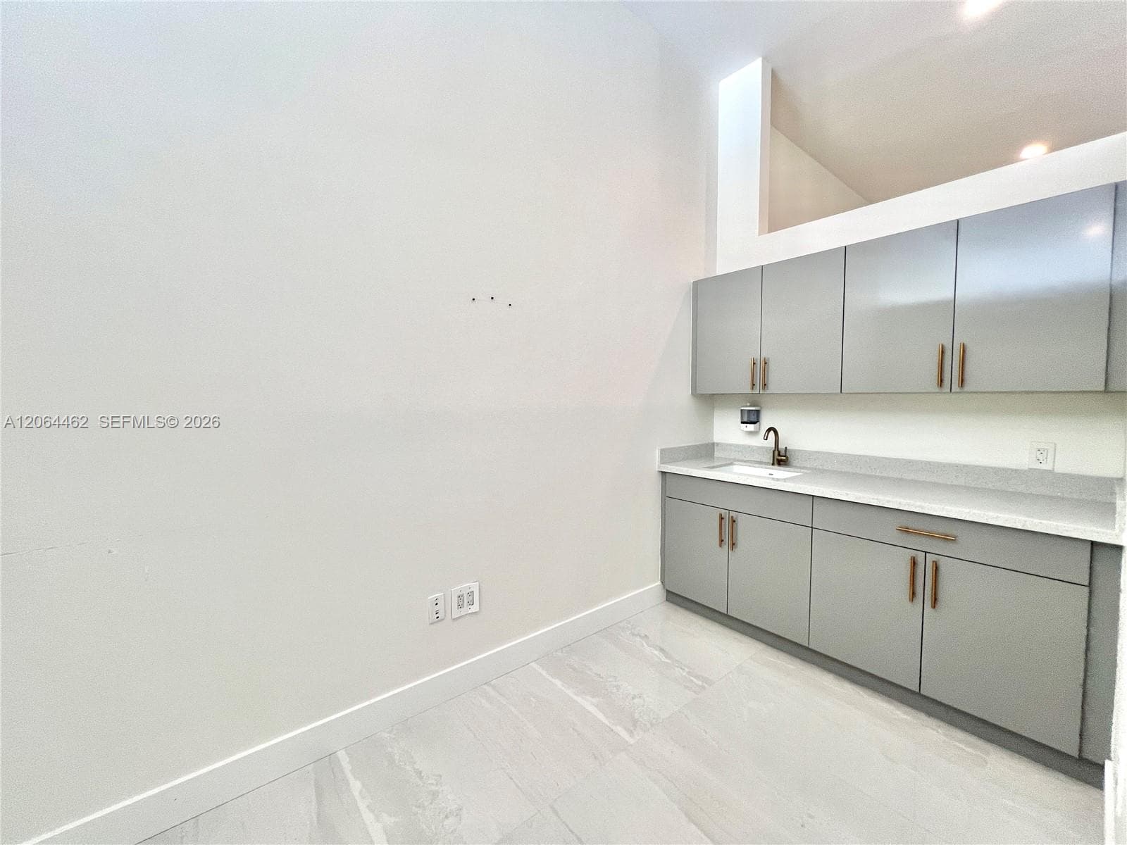 1400 Ponce De Leon Blvd, Coral Gables FL 33134 photo 5