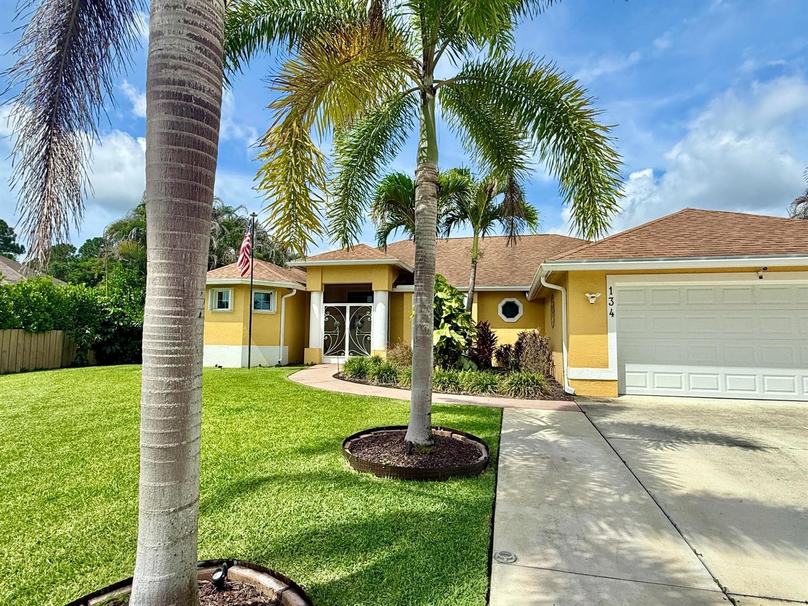 134 SW PILSNER Circle, Port St. Lucie FL 34953 photo 5
