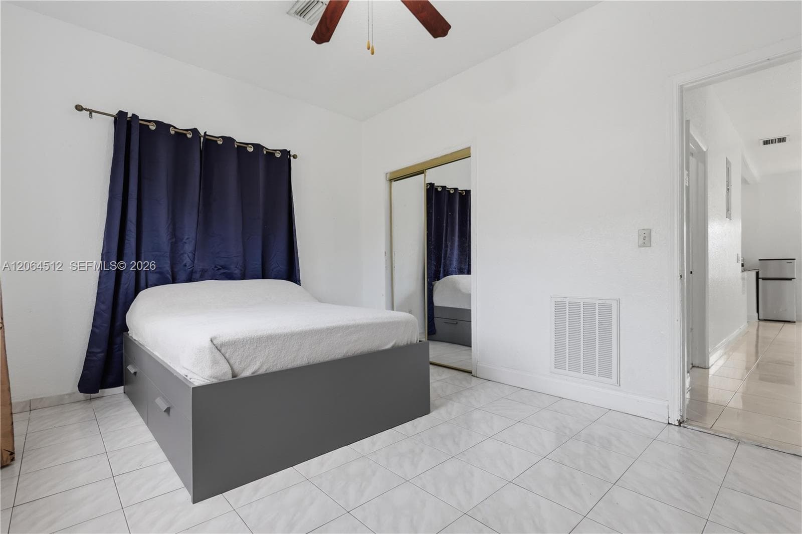 6448 Funston St, Hollywood FL 33023 photo 3