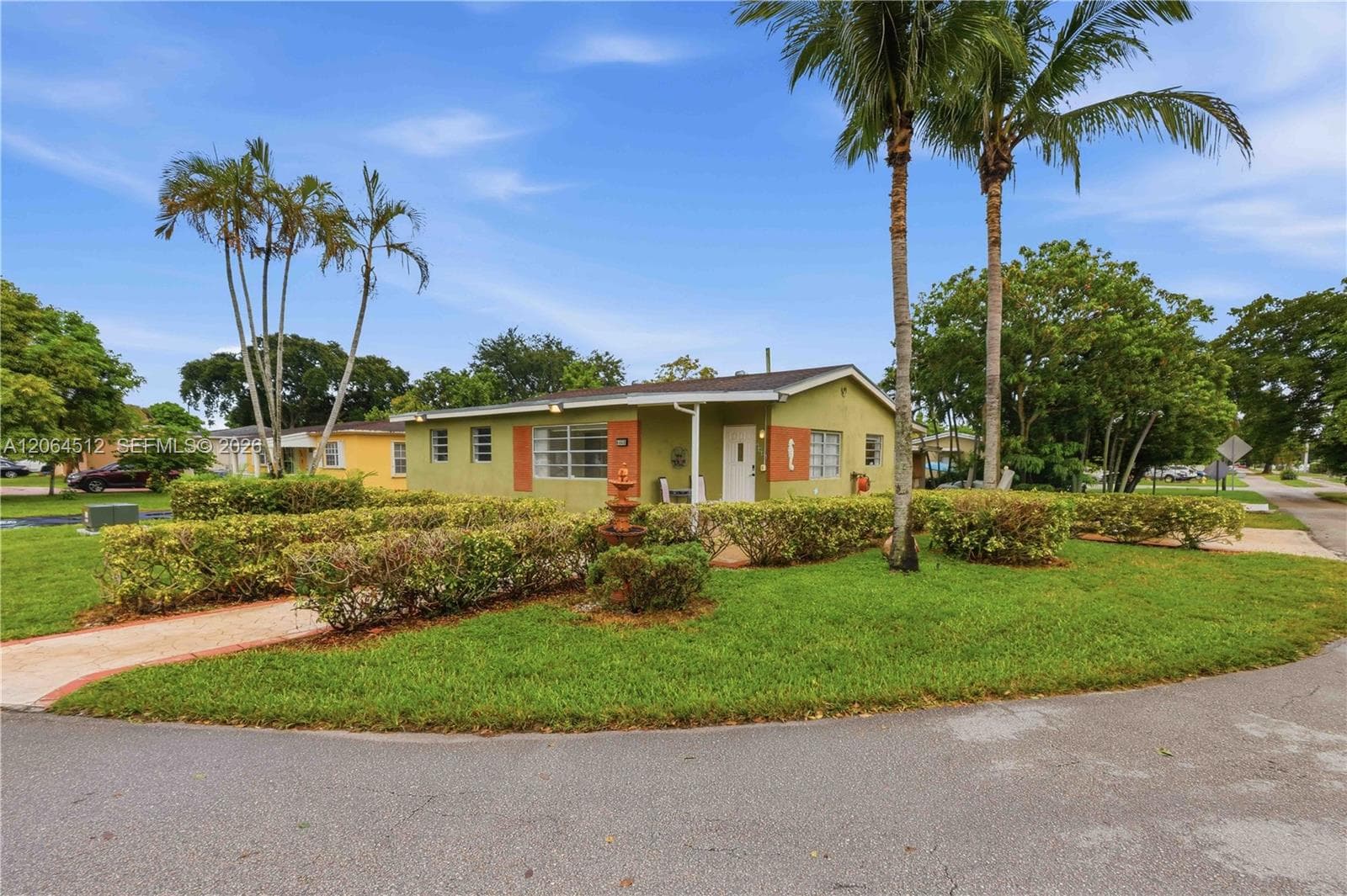 6448 Funston St, Hollywood FL 33023