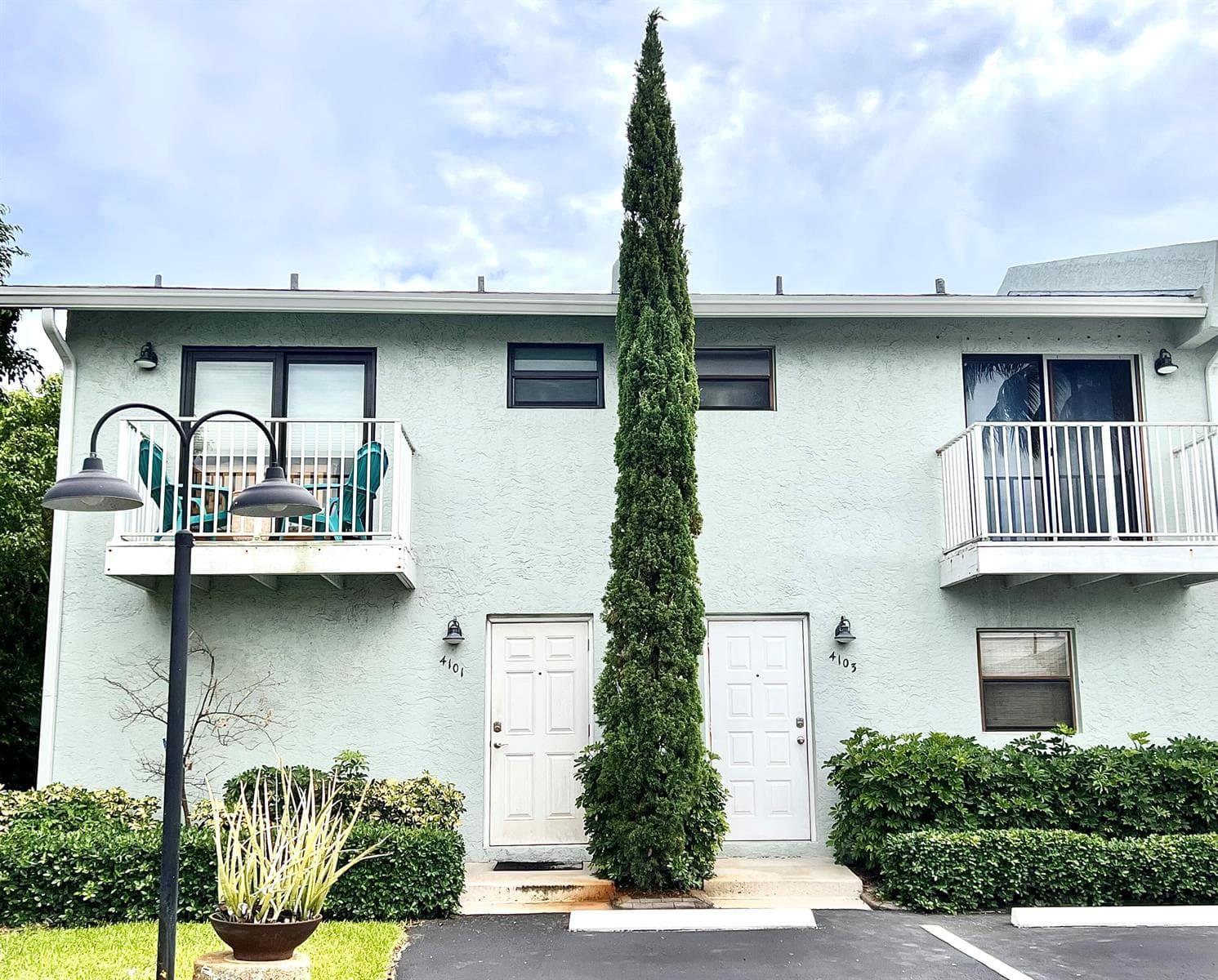 4103 NE 21st Terrace, Lighthouse Point FL 33064