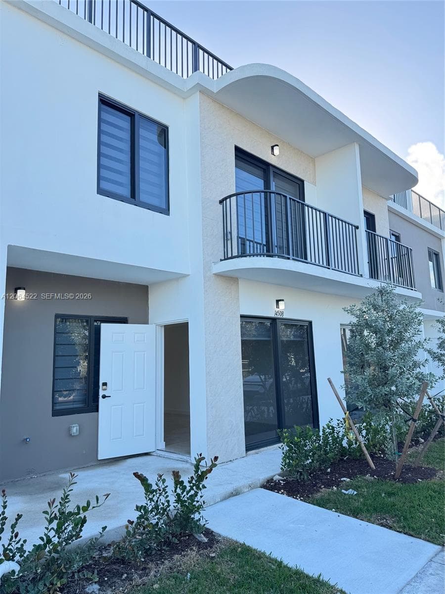 14506 SW 260th St # 14506, Homestead FL 33032 photo 2