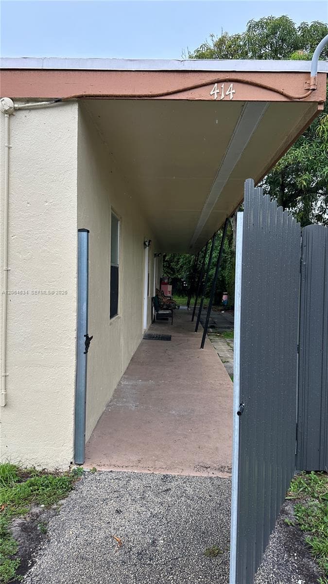 414 NW 15th Way # A, Fort Lauderdale, FL 33311 photo 2