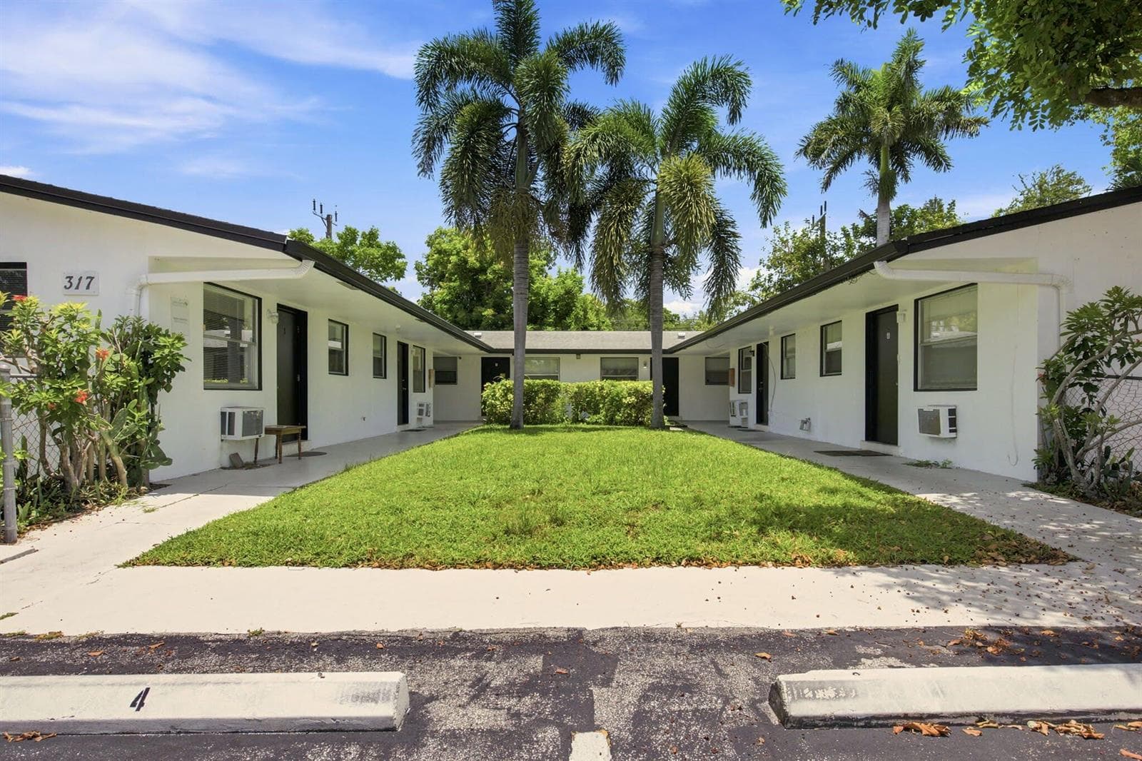 317 N 61ST Terrace # 7, Hollywood, FL 33024