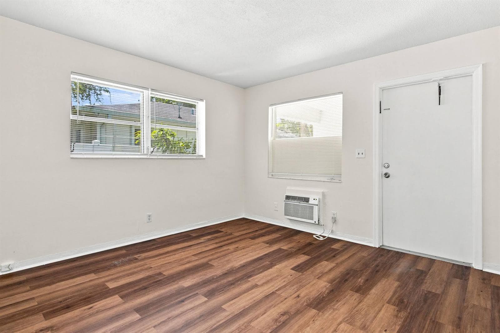 317 N 61ST Terrace # 7, Hollywood, FL 33024 photo 4