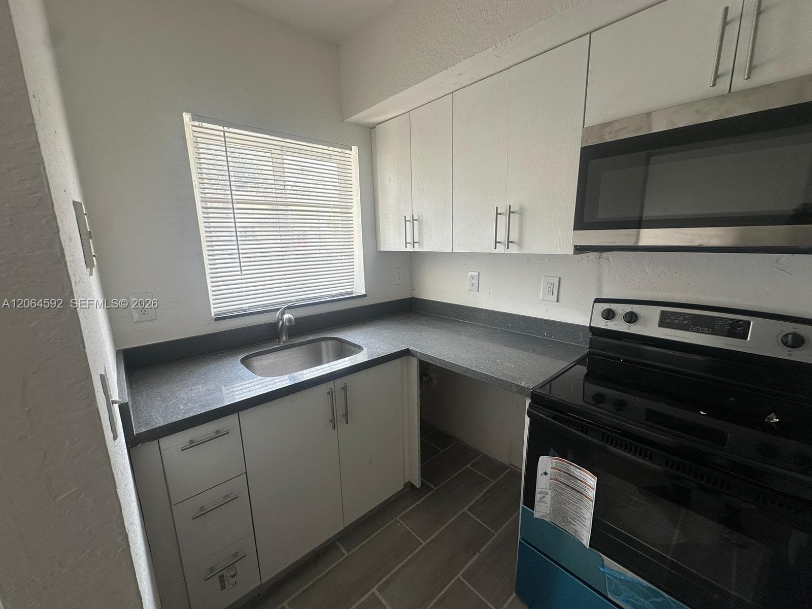 8325 NW 5th Ave # 8325, Miami FL 33150