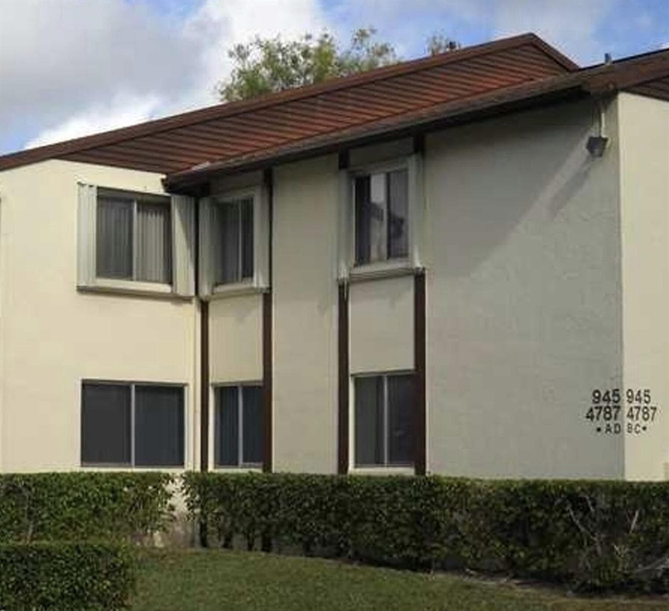 4787 Sable Pine Circle # D2, West Palm Beach FL 33417