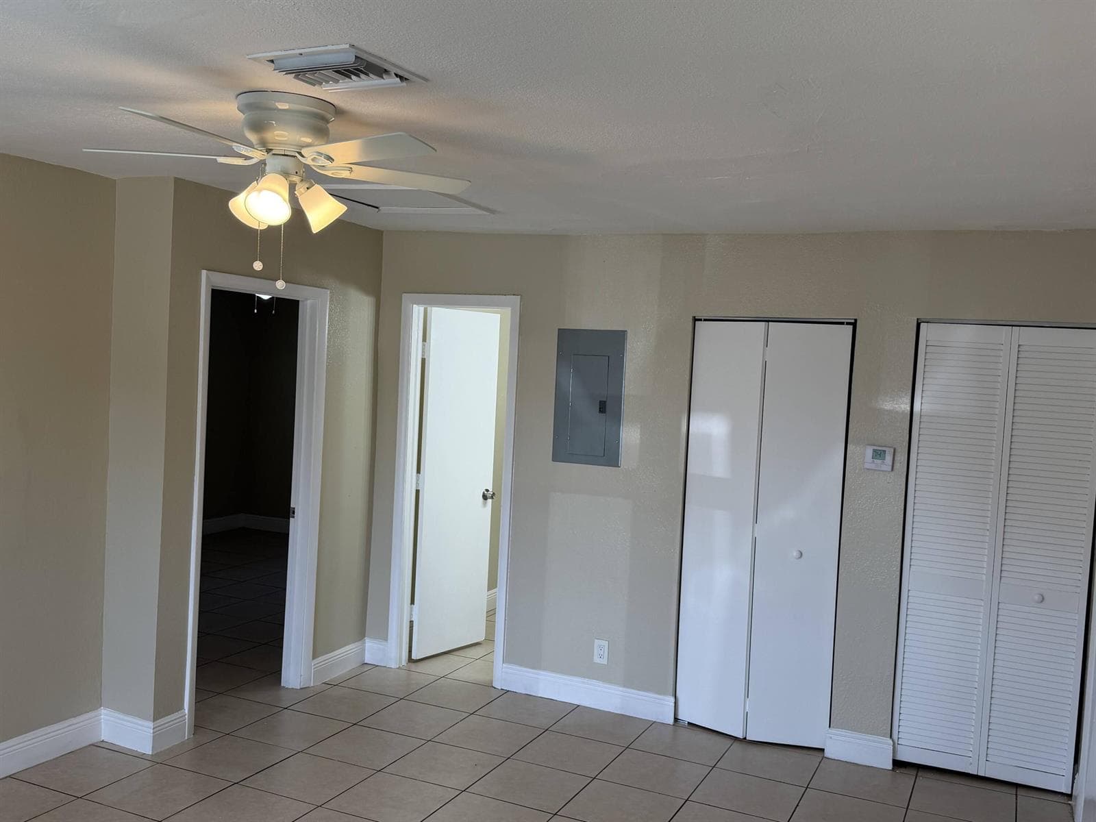 1135 NW 7th Avenue # 1, Fort Lauderdale, FL 33311 photo 3