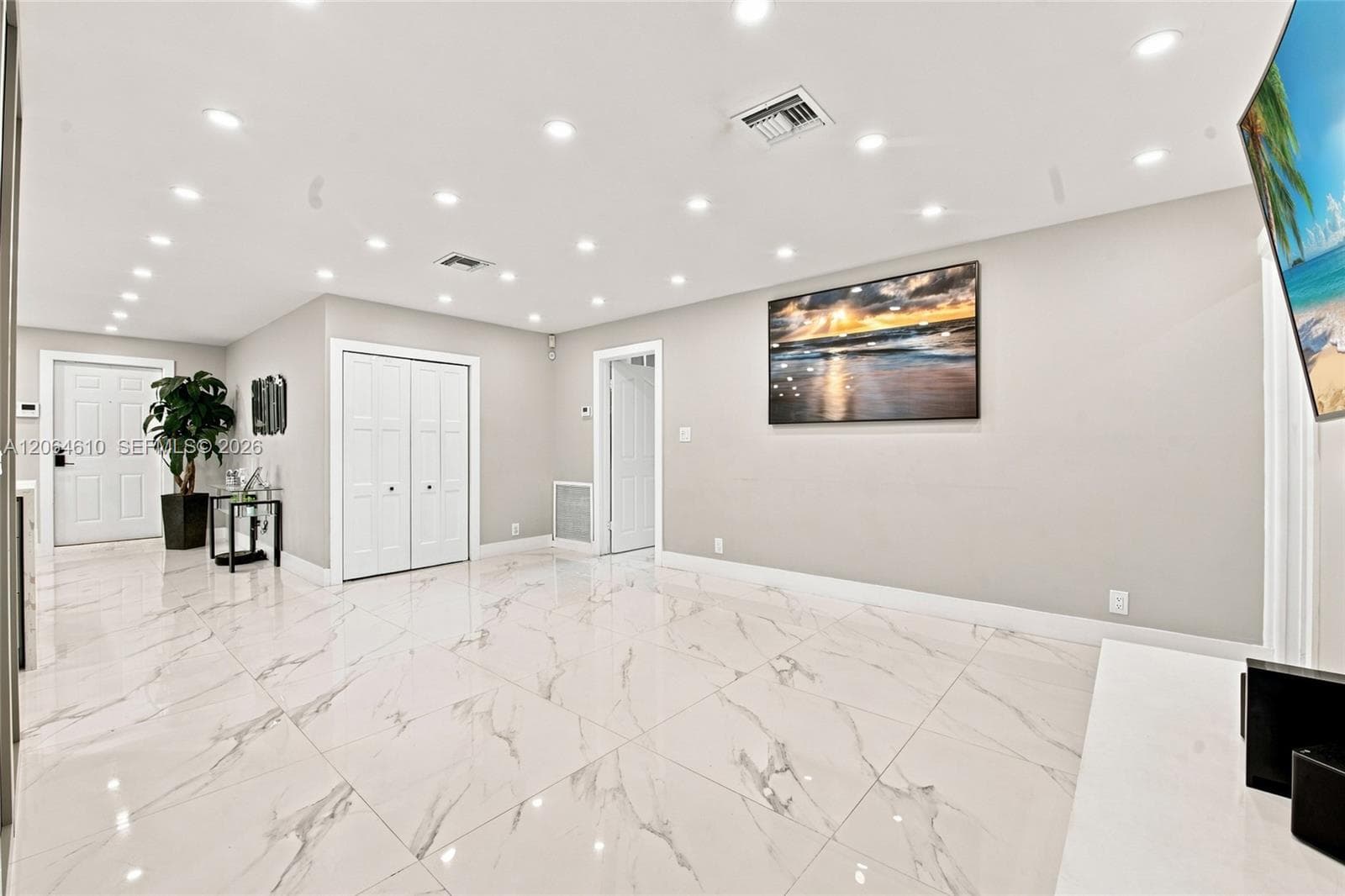 821 Ramblewood Dr, Coral Springs FL 33071 photo 3