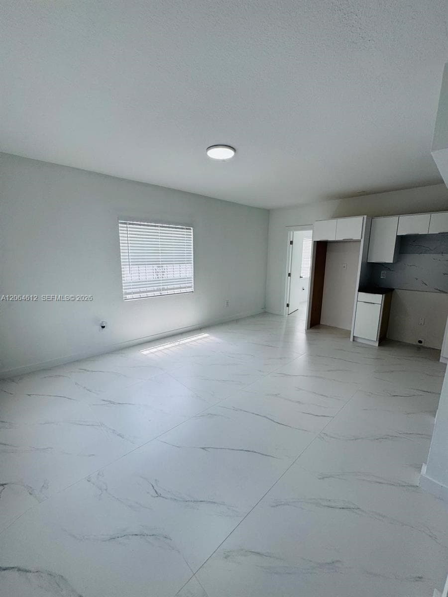 8440 NW 4th Ave # 8440, Miami FL 33150 photo 2