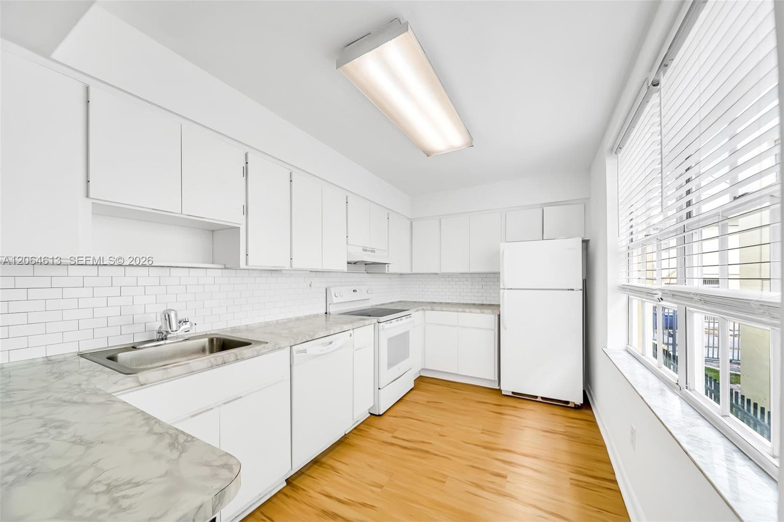 1051 Meridian Ave # 1D, Miami Beach FL 33139 photo 5