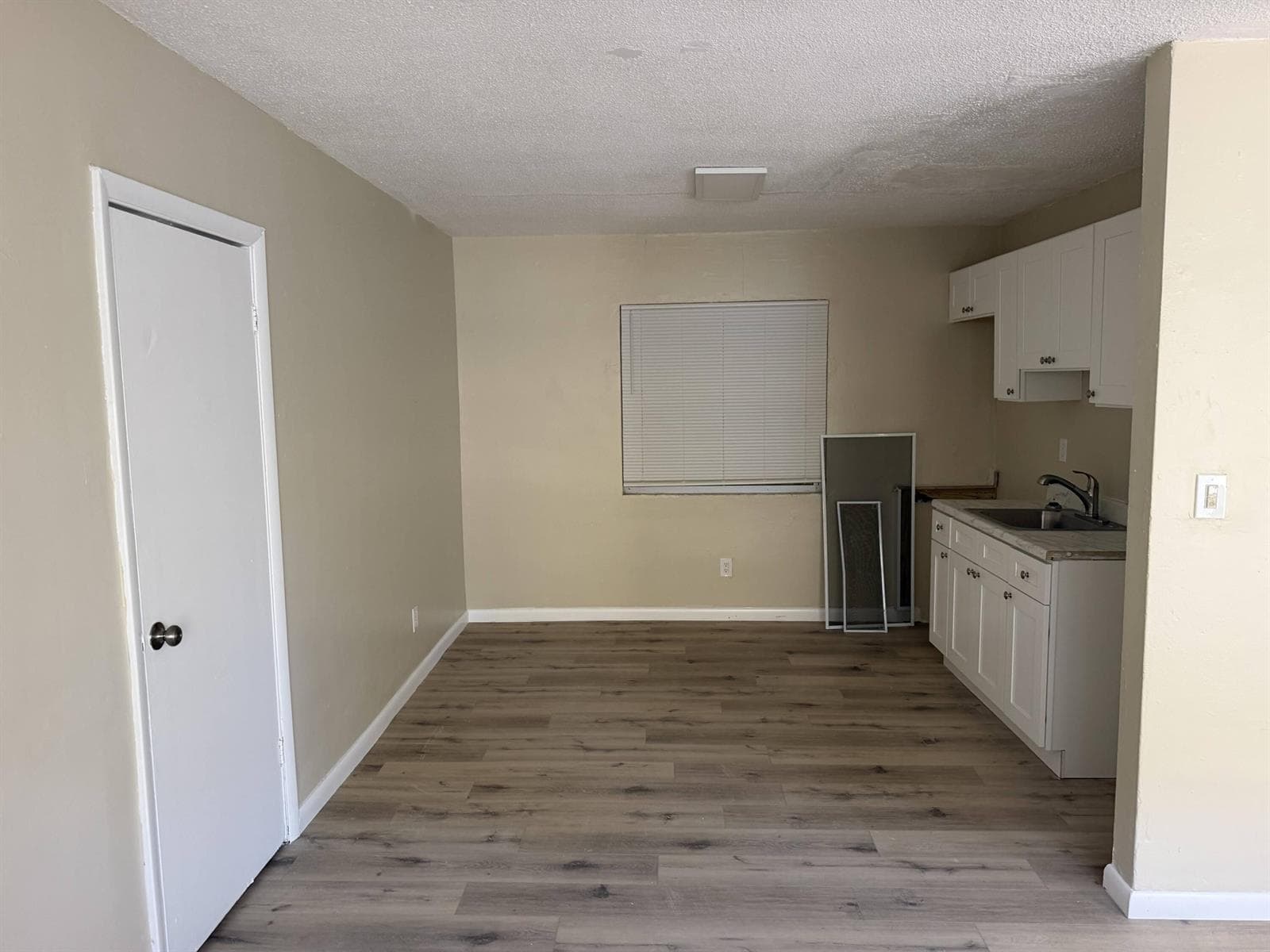 1004 NW 2nd Street # 1, Fort Lauderdale, FL 33311 photo 4