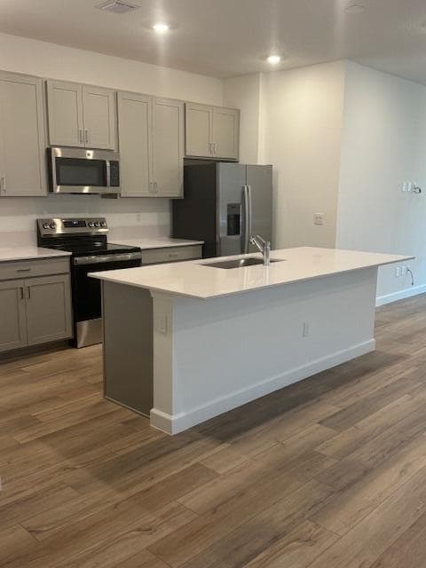 1545 SE CROSSWOOD Way, Port St. Lucie FL 34984 photo 2