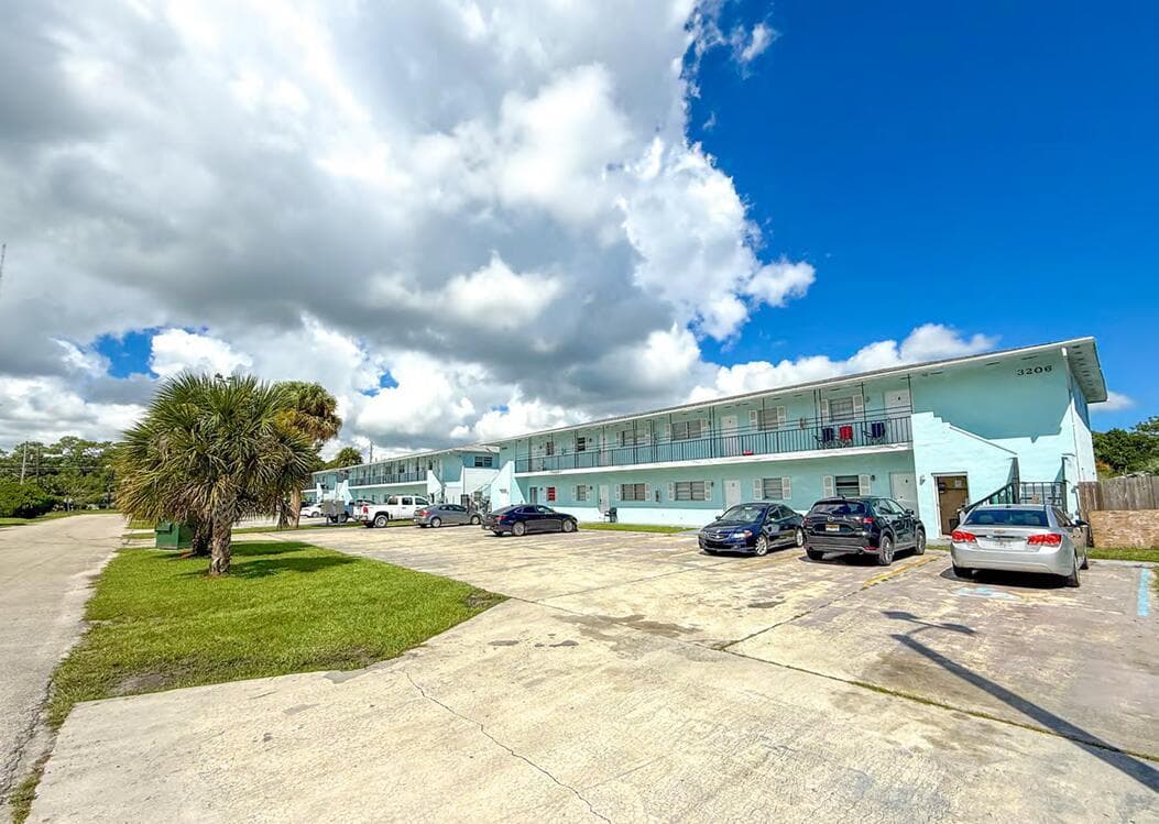 3208 LOUISIANA Avenue, Fort Pierce FL 34947 photo 2