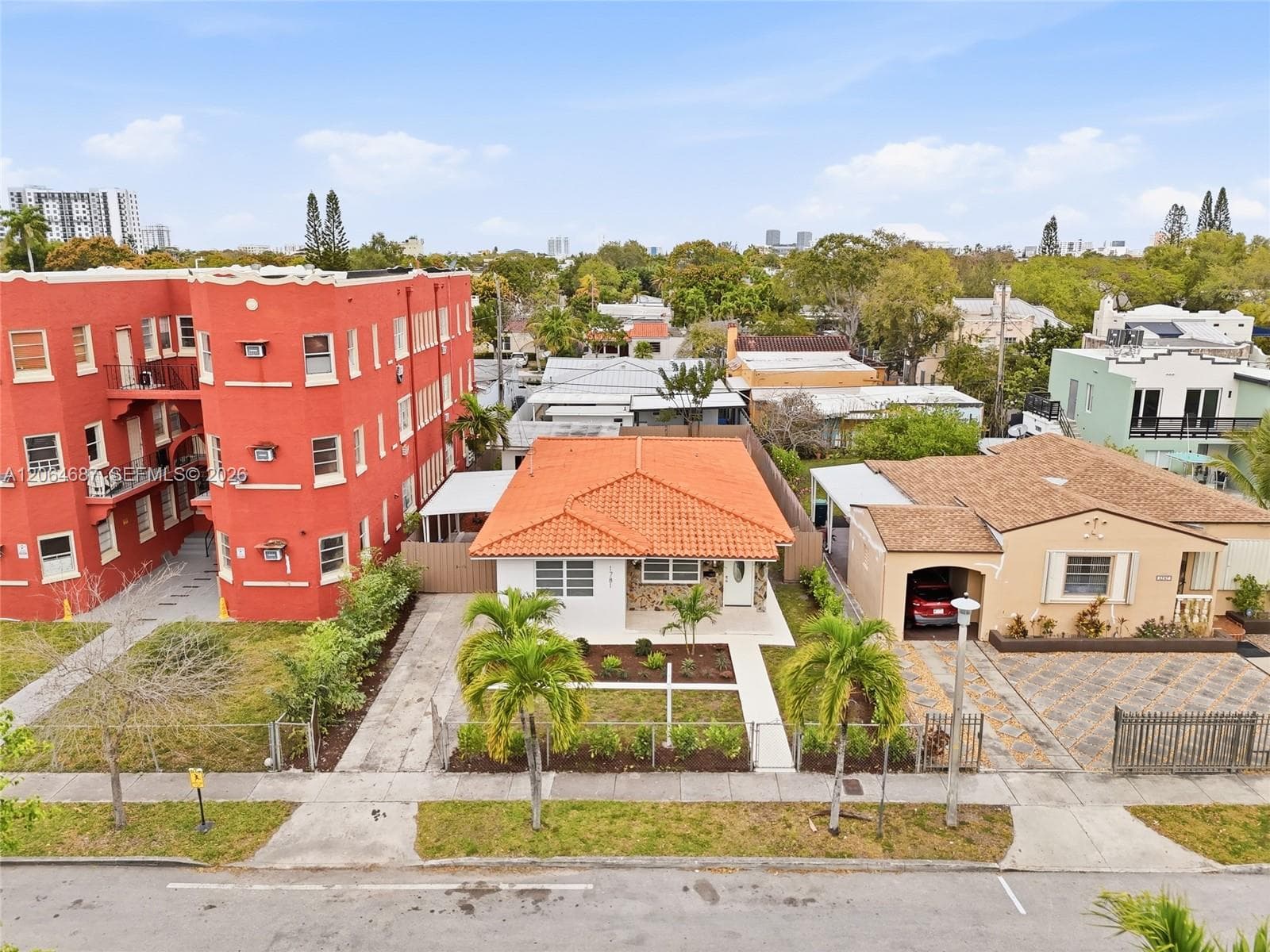 1781 SW 13th St, Miami FL 33145 photo 3