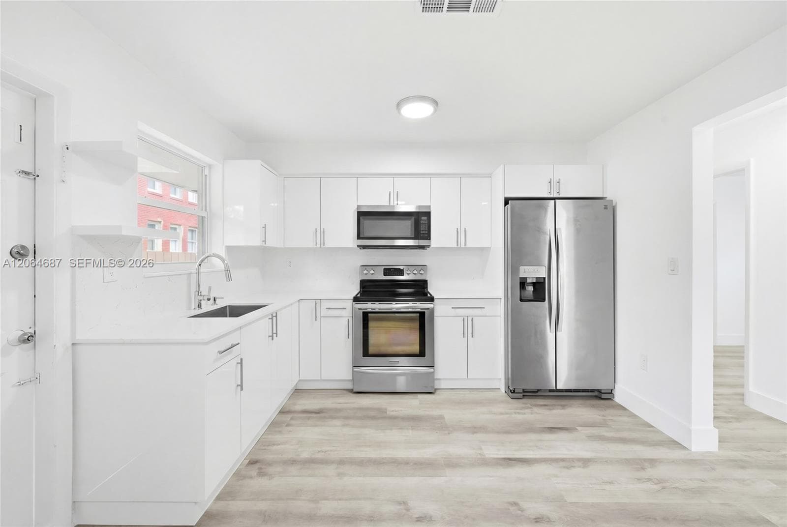 1781 SW 13th St, Miami FL 33145 photo 4
