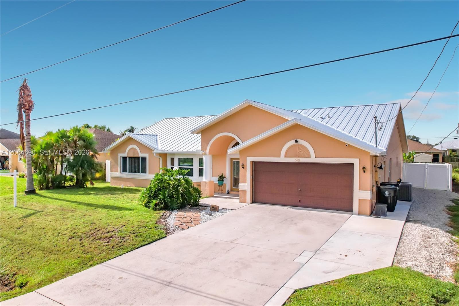 518 SW Lacroix Ave, Port St. Lucie FL 34953 photo 5