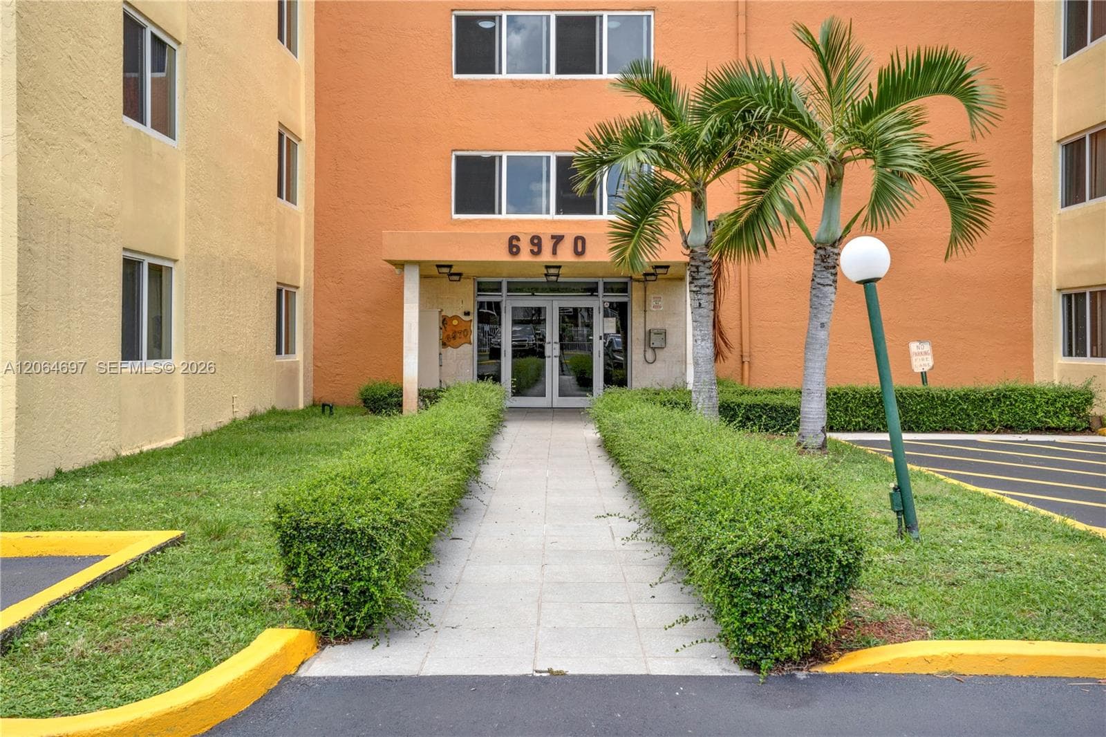 6970 NW 186th St # 3-409A, Hialeah FL 33015 photo 2